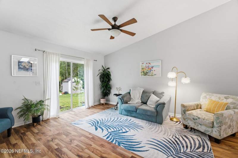 2 bedroom Single Family Residence at 7826 Aquarius Circle, Lakeside Village, Jacksonville — photo 3
