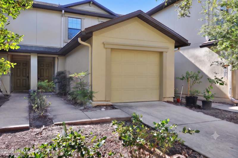 2 bedroom Townhouse at 7764 PLAYSCHOOL Lane, Timothys Landing, Jacksonville — photo 1
