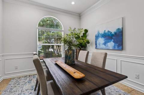 7883 Chase Meadows Drive, Jacksonville FL - photo 13 of 58