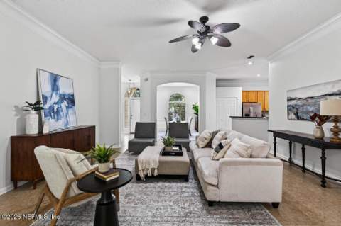 7883 Chase Meadows Drive, Jacksonville FL - photo 11 of 58