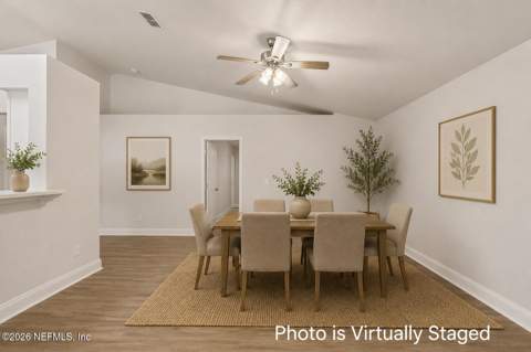7917 WINTERWOOD Circle, Jacksonville FL - photo 11 of 40