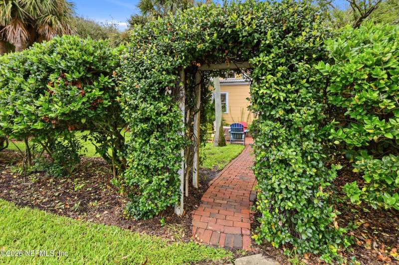 3 bedroom Single Family Residence at 525 2nd Street, Hornes, Neptune Beach — photo 4
