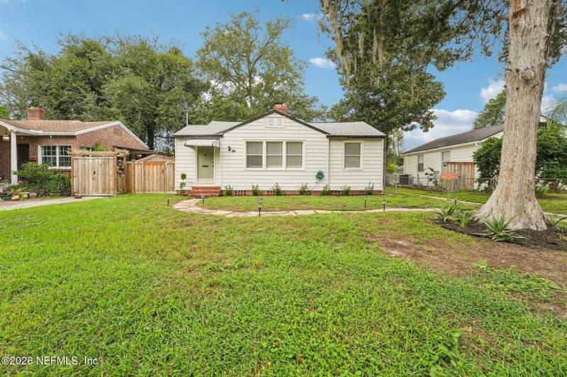 3 bedroom Single Family Residence at 1632 Charon Road, Crabtree Manor, Jacksonville — photo 3