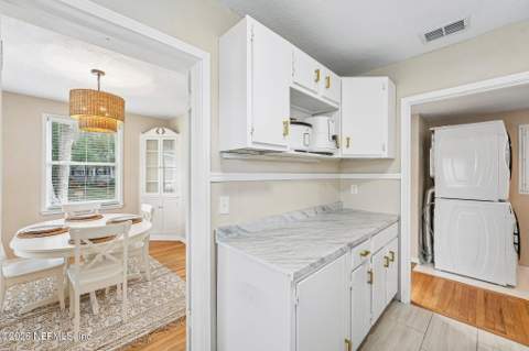 1632 Charon Road, Jacksonville FL - photo 18 of 33
