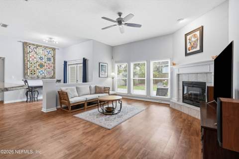 11745 Donato Drive, Jacksonville FL - photo 14 of 39