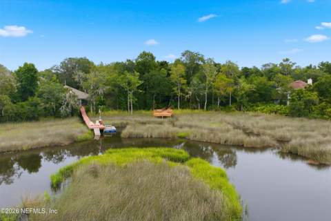 11745 Donato Drive, Jacksonville FL - photo 9 of 39