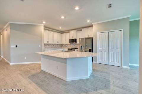 3048 Granary Park Avenue, Green Cove Springs FL - photo 8 of 26
