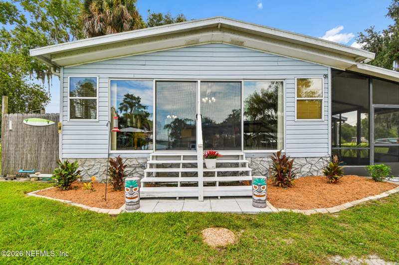 2 bedroom Manufactured Home at 113 S Lake George Drive, Driftwood Cove, Georgetown — photo 2