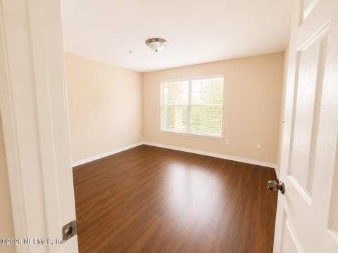 7800 Point Meadows Drive #731, Jacksonville FL - photo 11 of 15