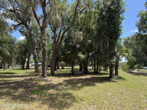 1886 County Road 308, Crescent City FL - photo 9 of 12
