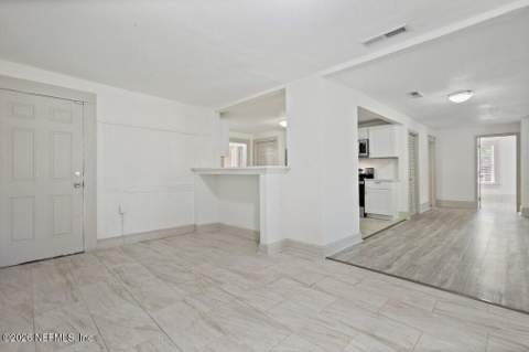 3058 Rosselle Street, Jacksonville FL - photo 17 of 38