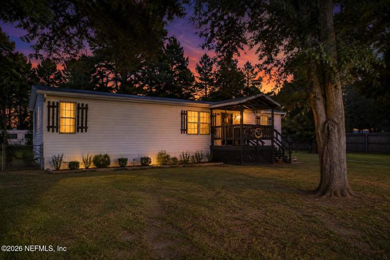 3 bedroom Mobile Home at 2545 SORGHUM Avenue, Jacksonville South, Middleburg — photo 1