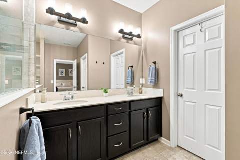7068 Fleur Cove Drive, Jacksonville FL - photo 21 of 39