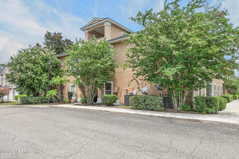 3 bedroom Condominium at 9556 Armelle Way #16, Villa Beauclerc, Jacksonville — photo 3