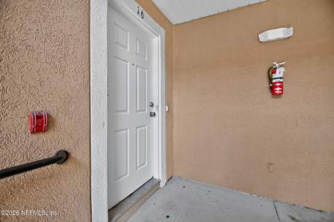 9556 Armelle Way #16, Jacksonville FL - photo 7 of 43