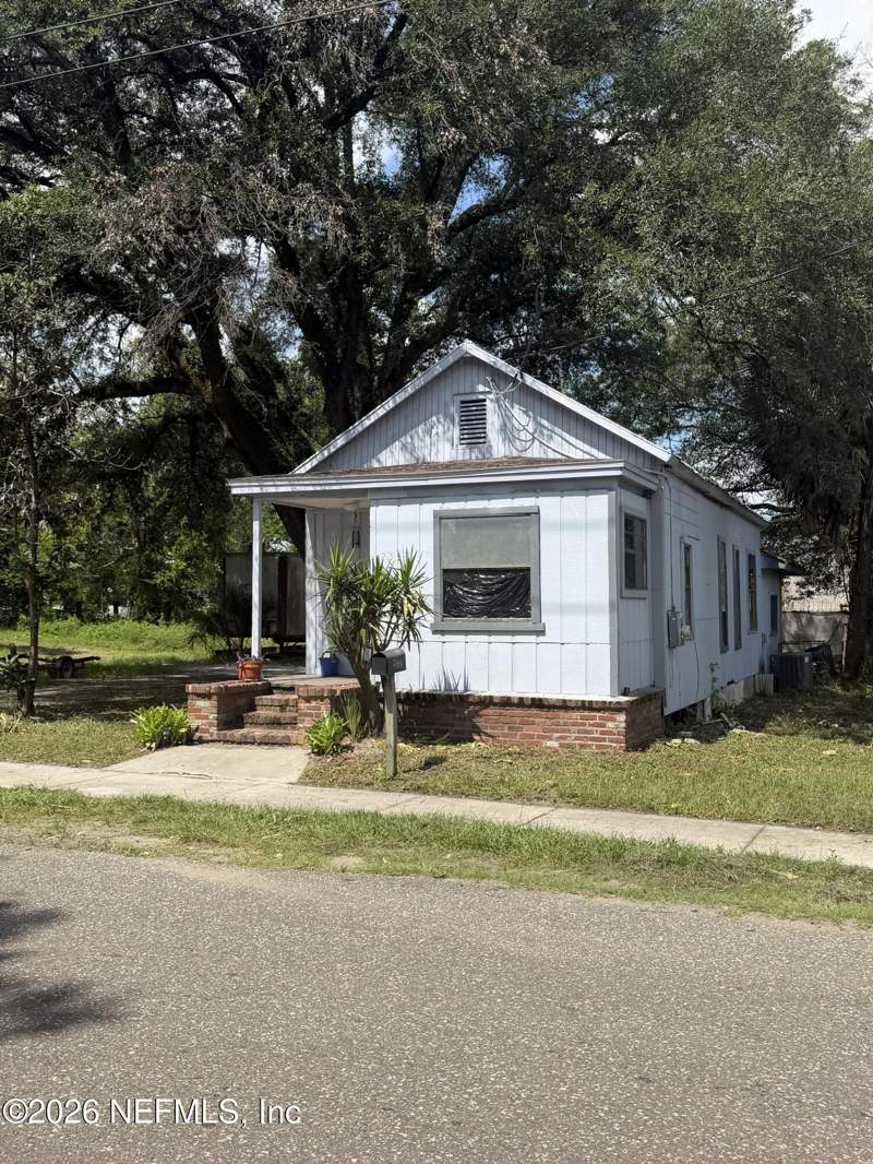 2 bedroom Single Family Residence at 2308 EVERGREEN Avenue, Springfield Annex, Jacksonville — photo 1
