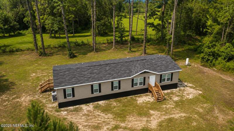 4 bedroom Manufactured Home at 8421 NW 210TH Street, Rolling Acres, Starke — photo 4