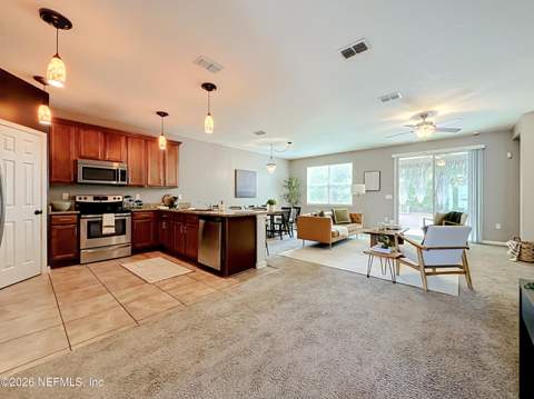 11462 Carson Lake Drive, Jacksonville FL - photo 12 of 47