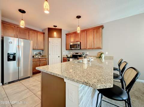 11462 Carson Lake Drive, Jacksonville FL - photo 16 of 47