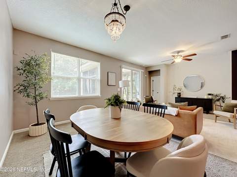 11462 Carson Lake Drive, Jacksonville FL - photo 19 of 47