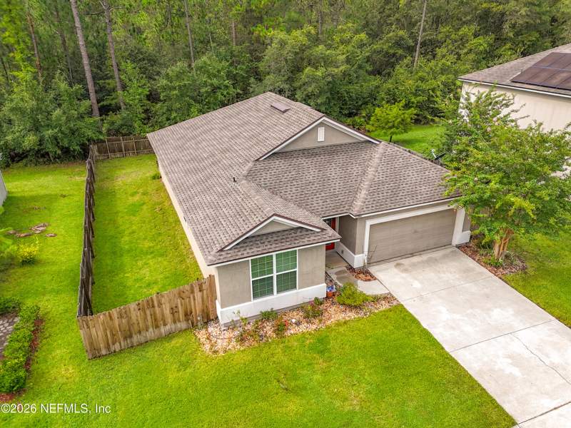 4 bedroom Single Family Residence at 11462 Carson Lake Drive, Adams Lake, Jacksonville — photo 2