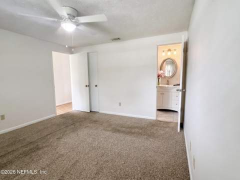 4019 Huntington Forest Boulevard, Jacksonville FL - photo 16 of 32