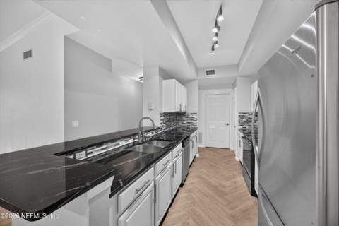 10075 Gate Parkway #1905, Jacksonville FL - photo 12 of 36