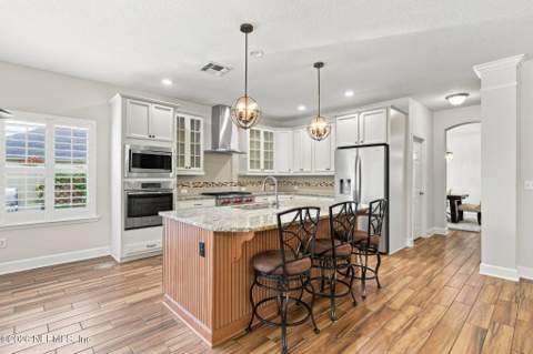 3601 Crossview Drive, Jacksonville FL - photo 13 of 64