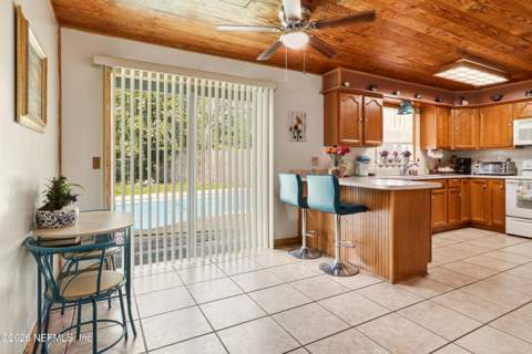 1927 Monteau Drive, Jacksonville FL - photo 8 of 37