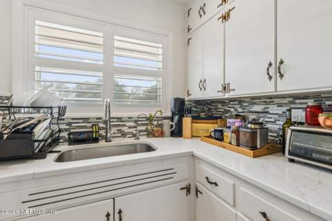 7456 Old Kings Road, Jacksonville FL - photo 13 of 44