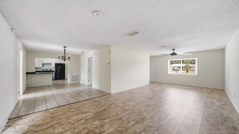 4 bedroom Single Family Residence at 329 Palos Court, St Augustine Shores, St. Augustine — photo 4
