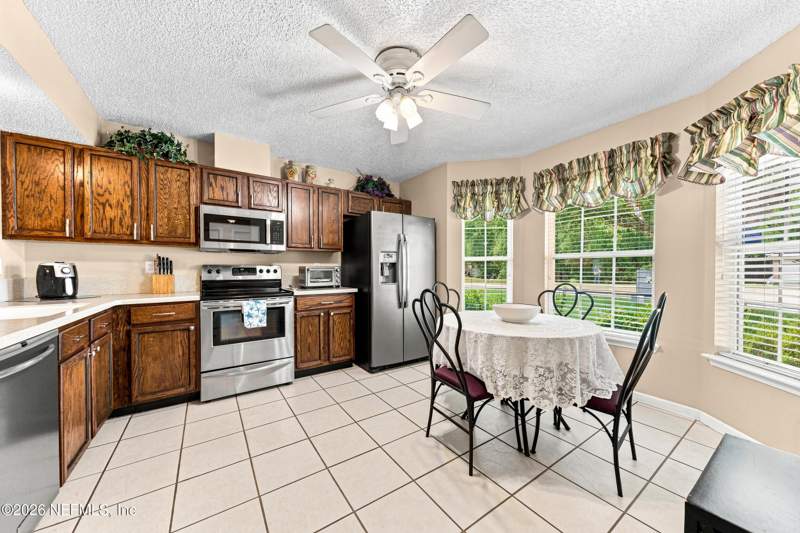 3 bedroom Single Family Residence at 12050 Brightmore Way, Hawkins Cove, Jacksonville — photo 5