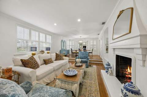 1204 Morvenwood Road, Jacksonville FL - photo 11 of 52
