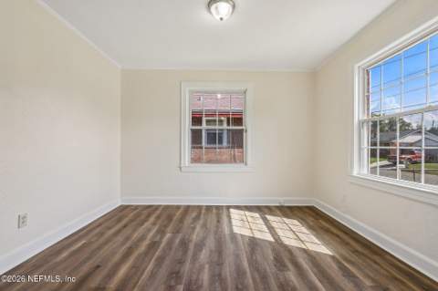 5902 Springfield Boulevard, Jacksonville FL - photo 15 of 41