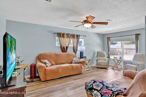 1186 Battle Cove, Jacksonville FL - photo 13 of 23
