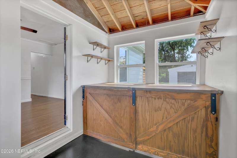 3 bedroom Single Family Residence at 1141 Hamilton Street, Murray School Park, Jacksonville — photo 2