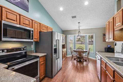 3756 Arava Drive, Green Cove Springs FL - photo 15 of 43