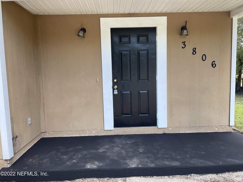 3 bedroom Single Family Residence at 3806 Perry Street, Owens Addn, Jacksonville — photo 2