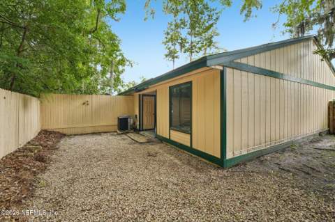 1317 Ellis Trace Drive, Jacksonville FL - photo 18 of 29