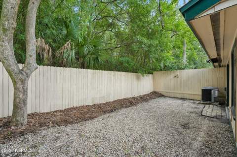 1317 Ellis Trace Drive, Jacksonville FL - photo 19 of 29