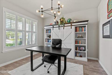 11166 Town View Drive, Jacksonville FL - photo 9 of 52