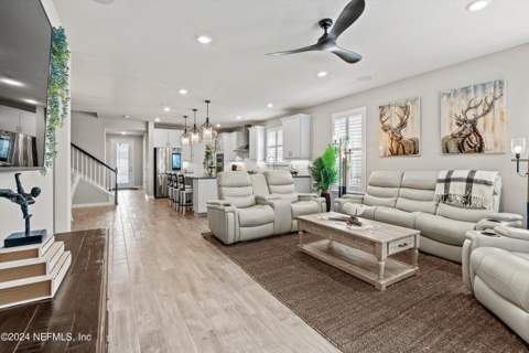 11166 Town View Drive, Jacksonville FL - photo 16 of 52