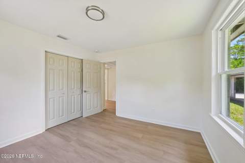 5834 Hyde Grove Avenue, Jacksonville FL - photo 19 of 35