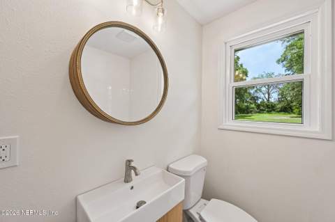 5834 Hyde Grove Avenue, Jacksonville FL - photo 20 of 35