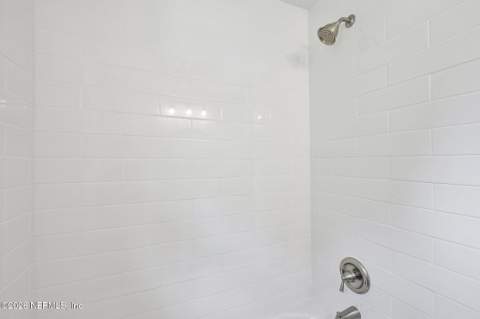 5834 Hyde Grove Avenue, Jacksonville FL - photo 21 of 35