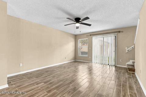 7705 Highchair Lane, Jacksonville FL - photo 6 of 31