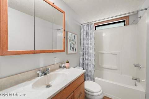 7605 Sunwood Drive, Jacksonville FL - photo 21 of 28