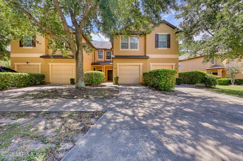 3 bedroom Townhouse at 3645 Hartsfield Forest Circle, Hillcrest, Jacksonville — photo 2
