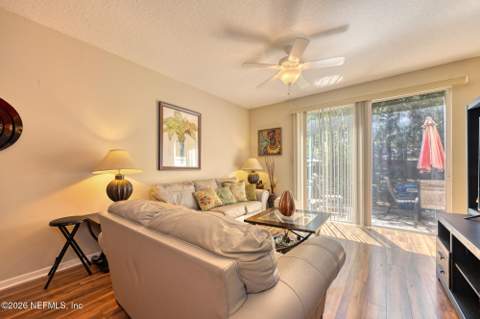 3645 Hartsfield Forest Circle, Jacksonville FL - photo 9 of 22