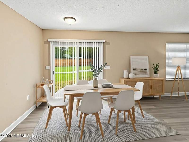 4 bedroom Single Family Residence at 10474 Indian Walk Road, Arrowhead Forest, Jacksonville — photo 3